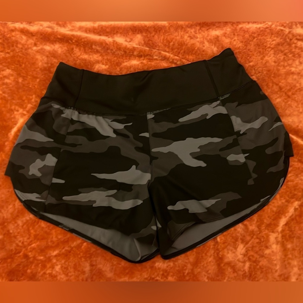 Athleta Active Shorts in Black Camo